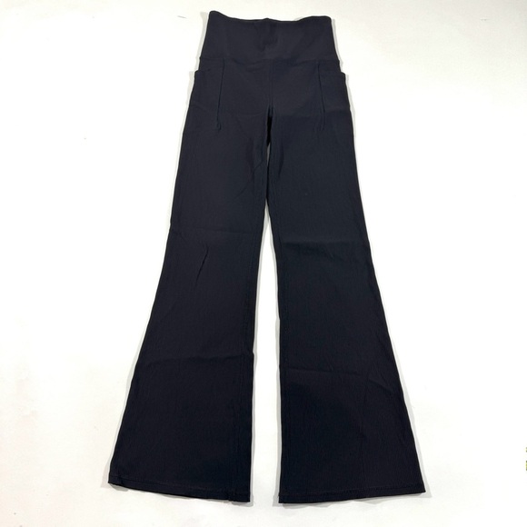 Athleta Salutation Stash Rib Flare Leggings Black - Picture 1 of 8